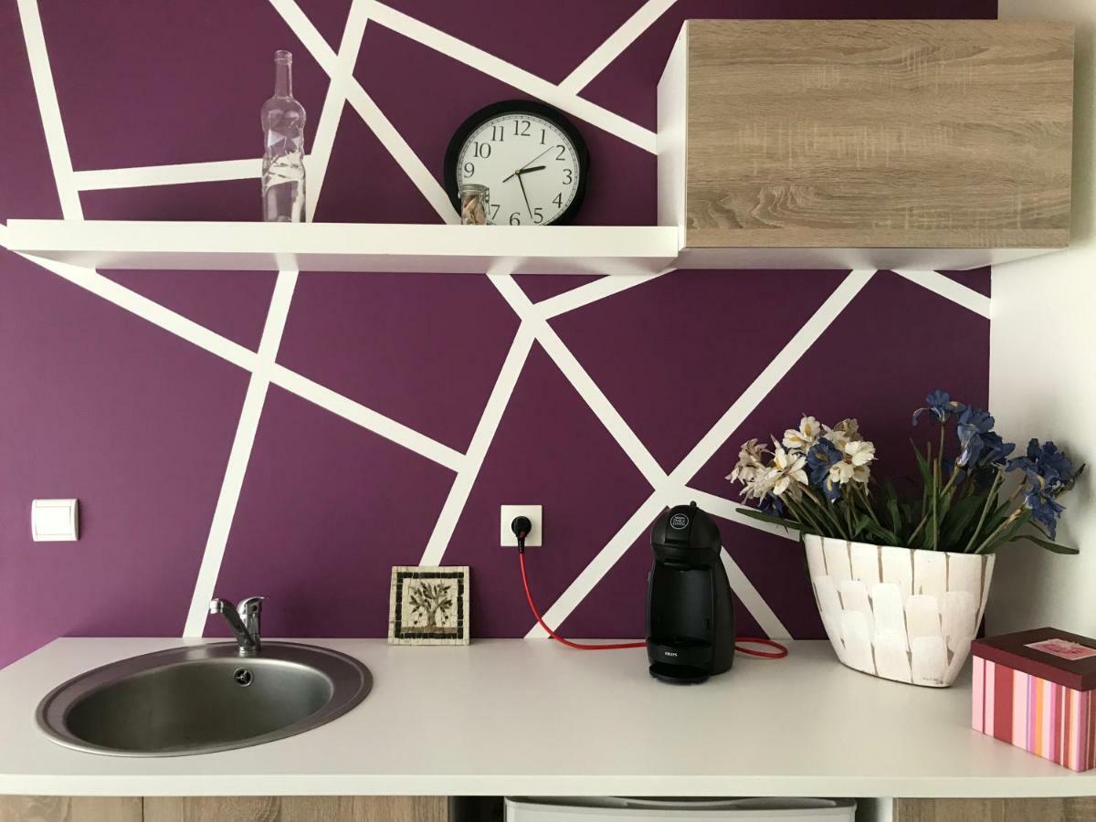 Une Pause Douceur - Suite Orchidee Eyguières Exteriör bild